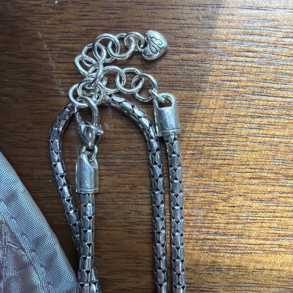 Brighton Silver Filigree Mumtaz Heart Pendant Convertible Necklace w/ Pouch - Picture 3 of 12
